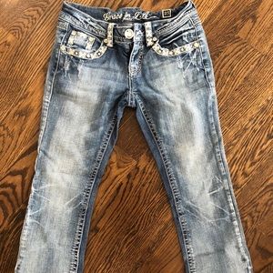 Grace in LA, Crops, size 25